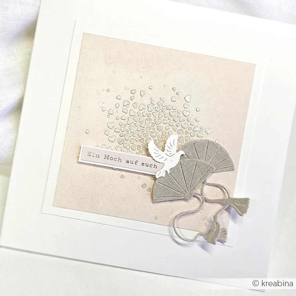'Wavy-edged Frame with Bow Met - Candle Making Books recension och pris
