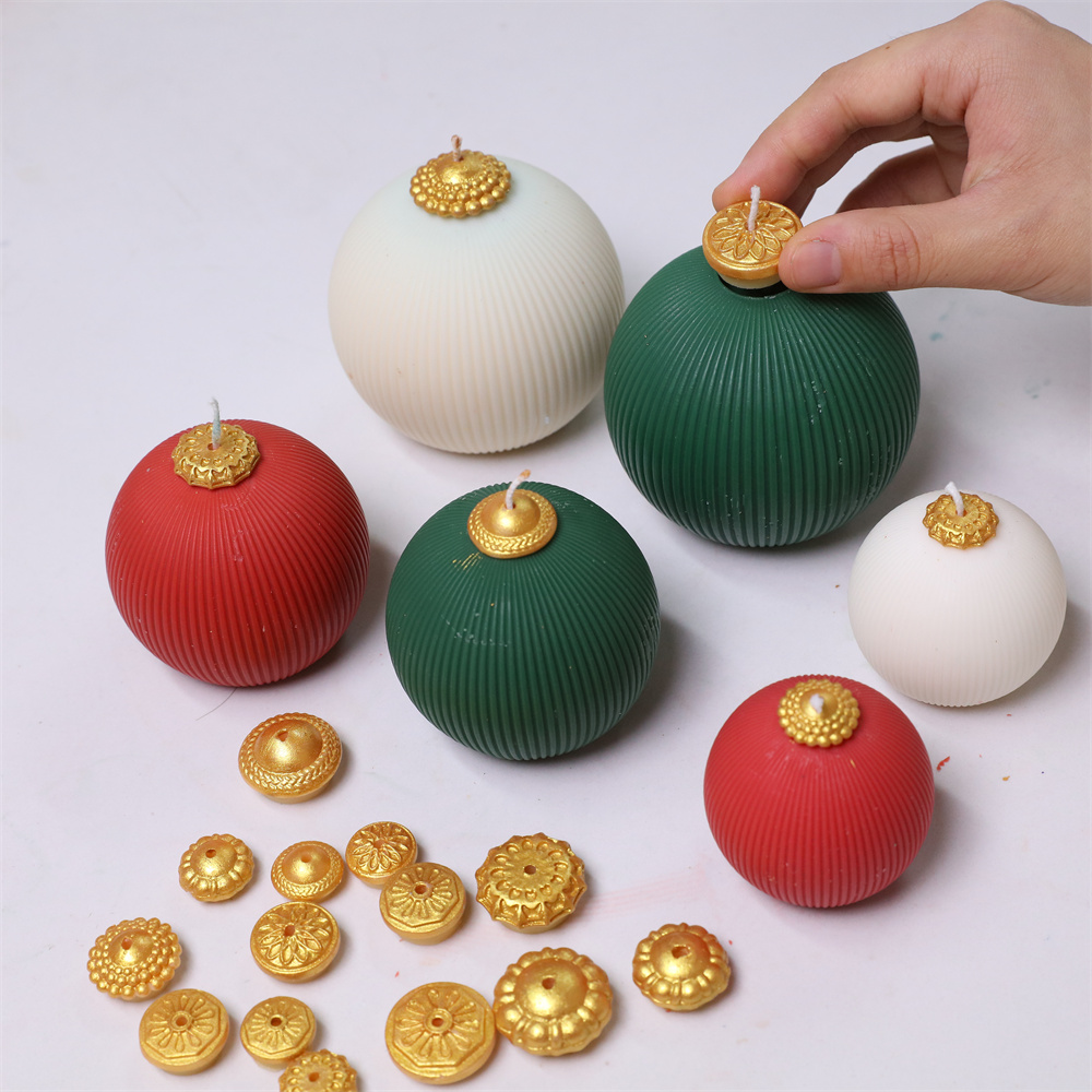 Nicole Christmas Bauble Candle - Candle Making Party recension och pris